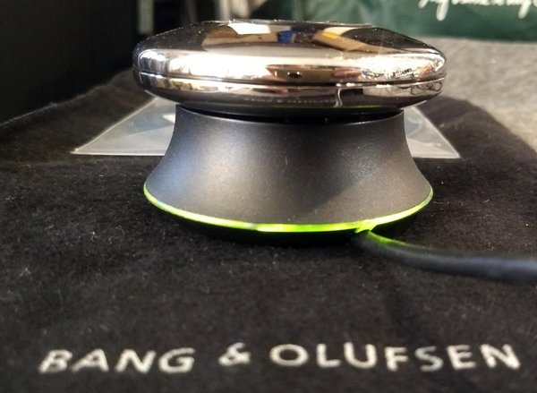 Bang & Olufsen Beosound 2 MP3 Player "RARE" + Beoplay H8 Kopfhörer